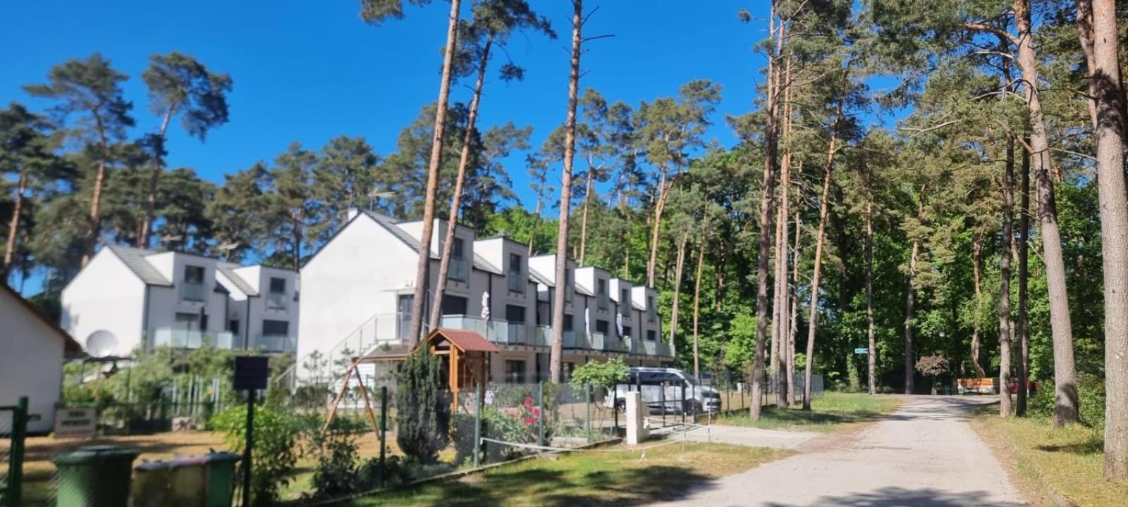 Apartamenty Na Fali - Morski , Blekity , Marynarski Pobierowo Exterior photo
